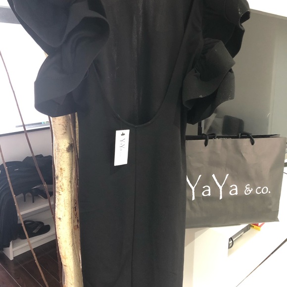 Dress - Picture 2 of 2